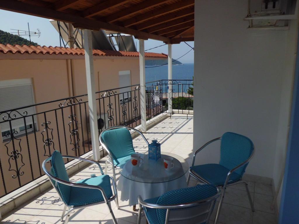 Mariren Apartment Нео Клима Стая снимка
