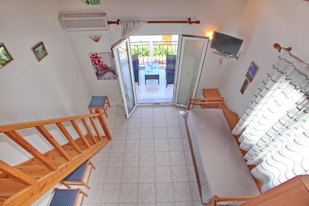 Mariren Apartment Нео Клима Екстериор снимка