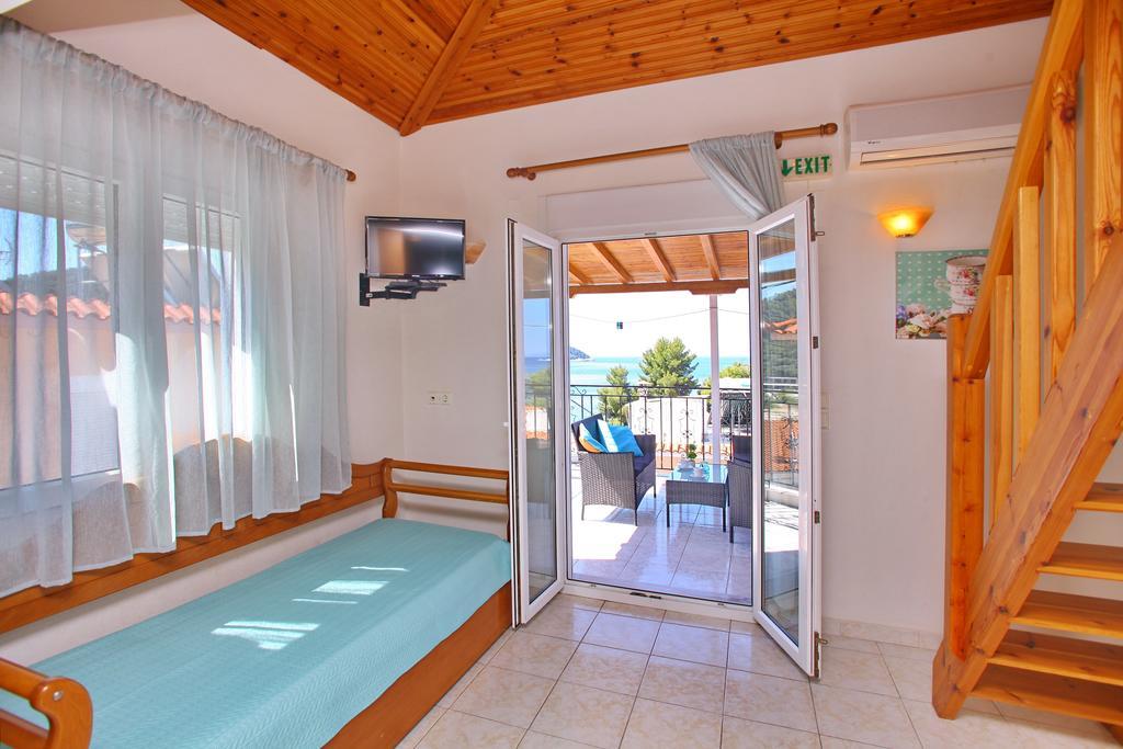 Mariren Apartment Нео Клима Екстериор снимка
