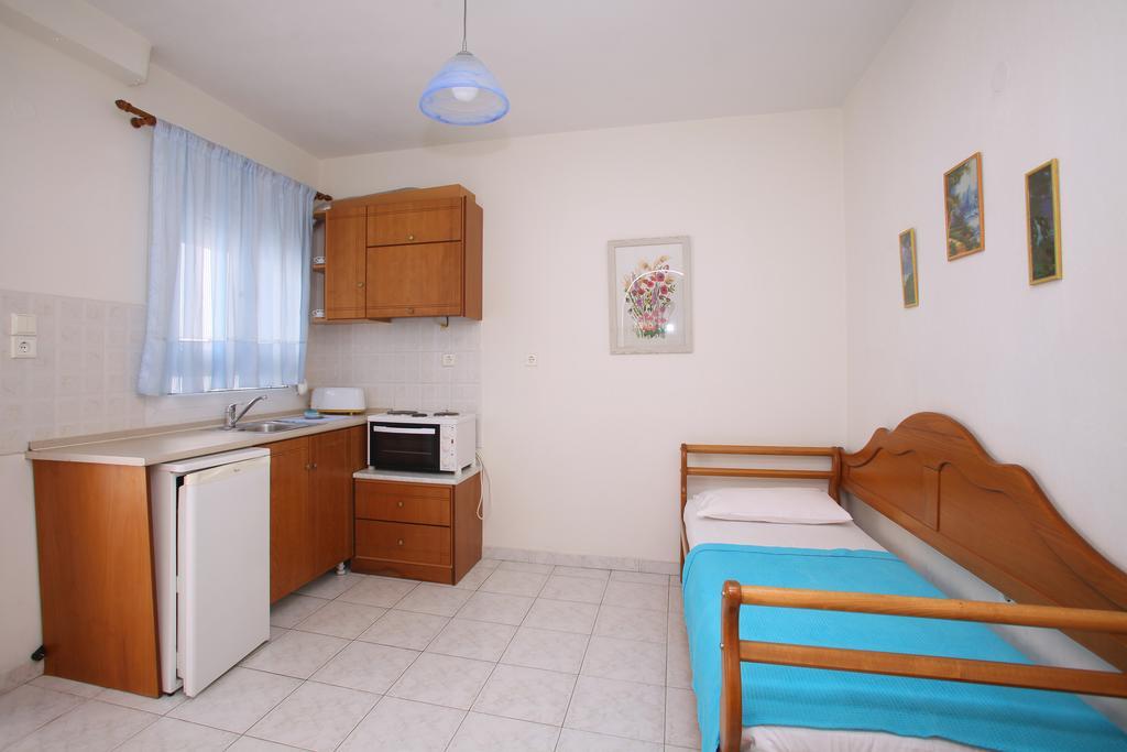 Mariren Apartment Нео Клима Екстериор снимка
