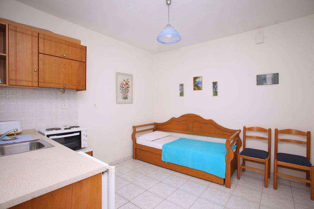 Mariren Apartment Нео Клима Екстериор снимка